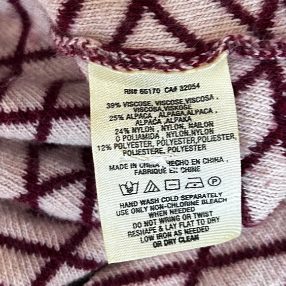 Anthropologie Moth Magenta & Pink Geometric Cowl Neck Classic Soft Sweater Sz L - Picture 5 of 6